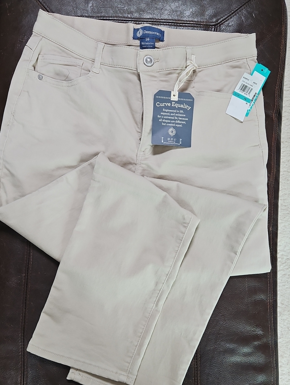 Democracy Curve Equality Stretch Pants - Light Beige